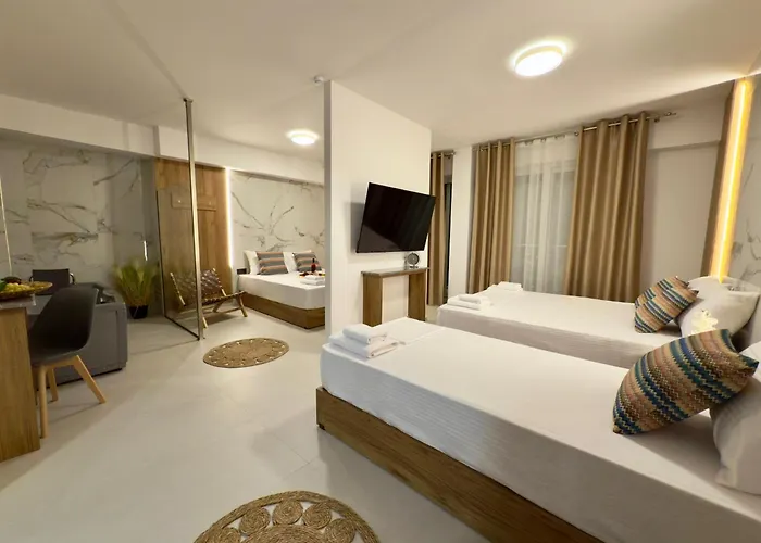 Celine Luxury And Hotel *