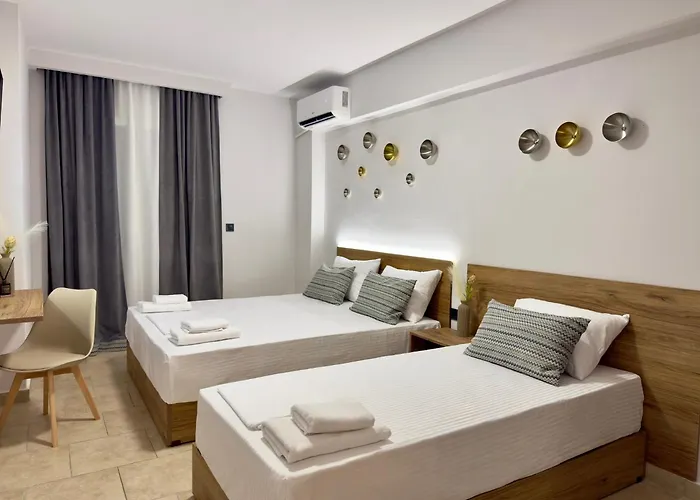 Celine Luxury And Hotel *
