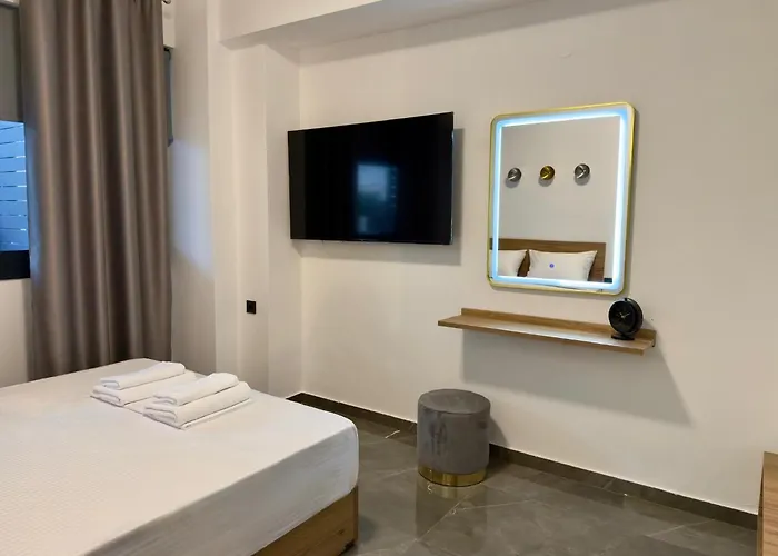 Celine Luxury And Hotel *