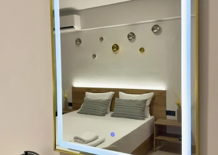 Hotel Celine Luxury And Olympiakí Aktí
